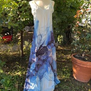 Size M Beautiful long dress
